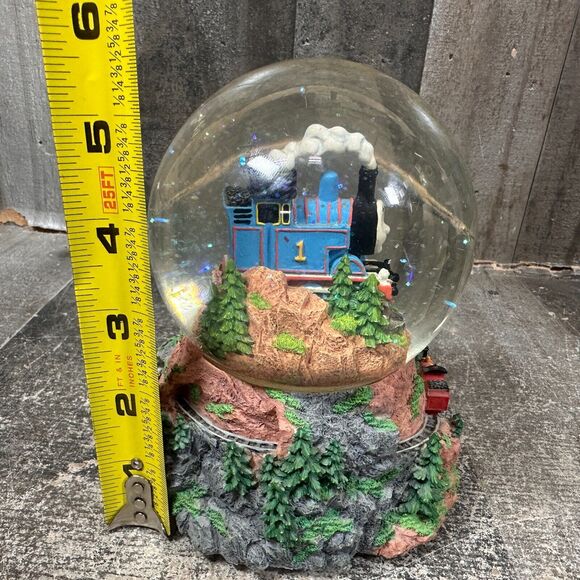 Thomas & Friends Musical Snow Globe - Works - Rare - Picture 9 of 9